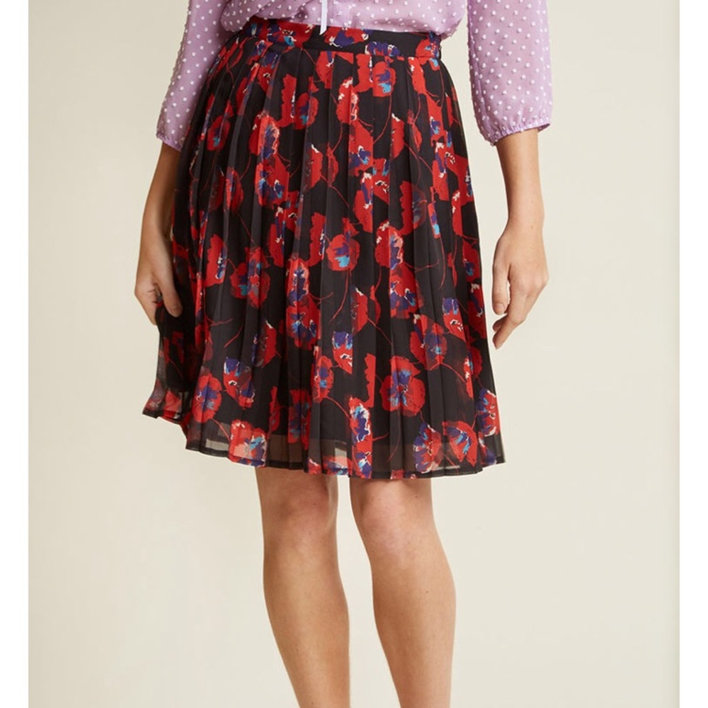 ModCloth pleated printed skirt